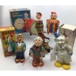 Tinplate: A collection of assorted vintage tinplate & plastic including OK (Hong Kong) battery