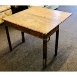 A George III oak drop leaf side table, one side dropleaf, raised on fluted supports. 72cm H x 93cm W