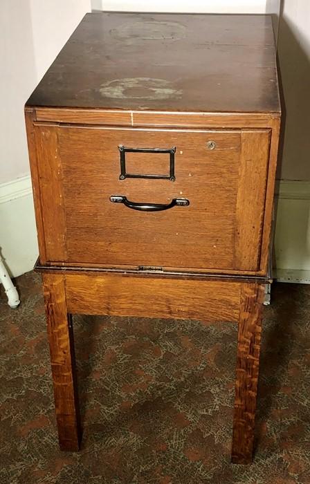 A 1930's oak British Manufactured (labelled) filing cabinet. 86cm H x 48cm W x 68cm D Condition