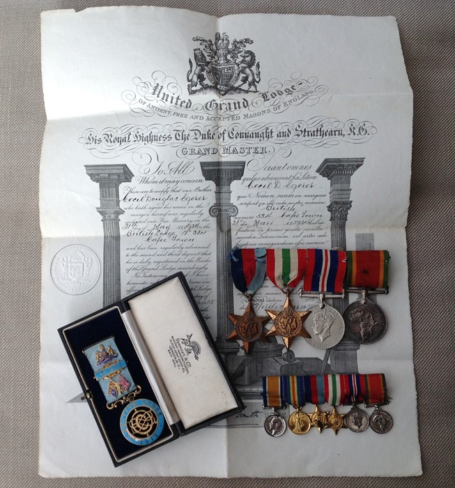WW1 / WW2 British / South African Medal group comprising of 1939-45 Star, Italy Star, War Medal