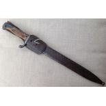 WW1 Imperial German Butcher bayonet with 365mm long saw backed blade, maker marked Waffenfabrik