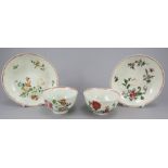 Two late eighteenth century porcelain Liverpool Pennington tea bowls and saucers, c.1780-90. Each is
