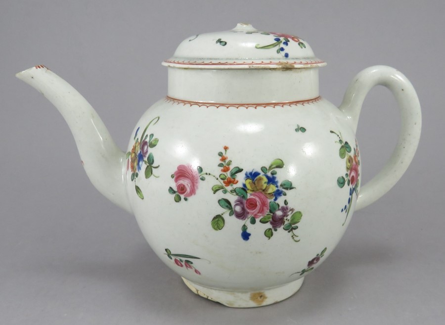 A late eighteenth century porcelain Liverpool Pennington teapot and cover, c.1780-90. It is hand-