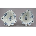 A pair of mid-eighteenth century blue and white hand-painted Worcester pickle dishes, c.1758-60.