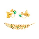 A French gold Leaf Brooch claw set vertical row of