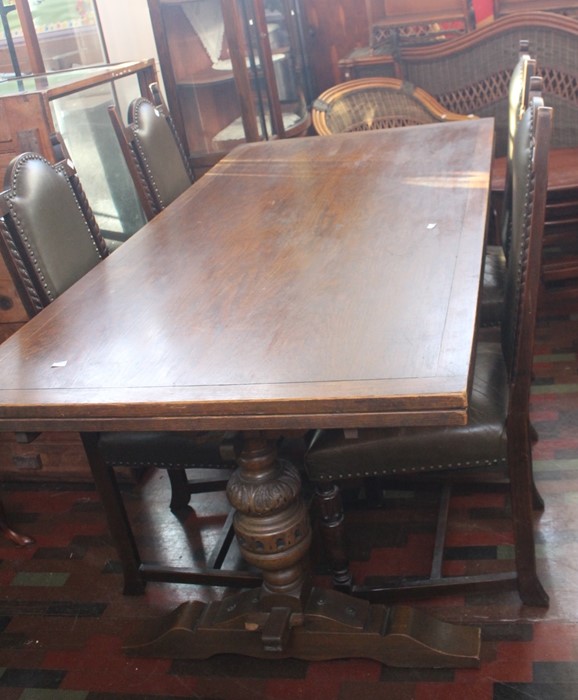 ***LOCATED AT GRESLEY**** Mid 20th Century oak refectory style table with two pullout leaves, - Image 2 of 3