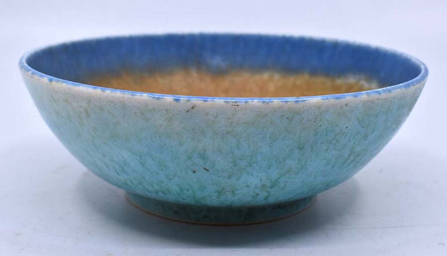 Ruskin Pottery: A Ruskin Pottery footed bowl with blue, fawn and turquoise glaze, diameter approx - Image 2 of 3