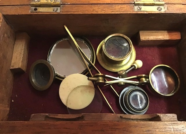 R Field & Son Society of Arts Prize School Microscope c1855. In original wooden box with - Image 3 of 4