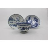 An 18th Worcester blue and white Rock Strata Island saucer, circa 1770-1780, approx 12.5cm diam;