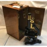 Watson Kima student compound microscope 1935. Serial number 58313. With pointer demonstration