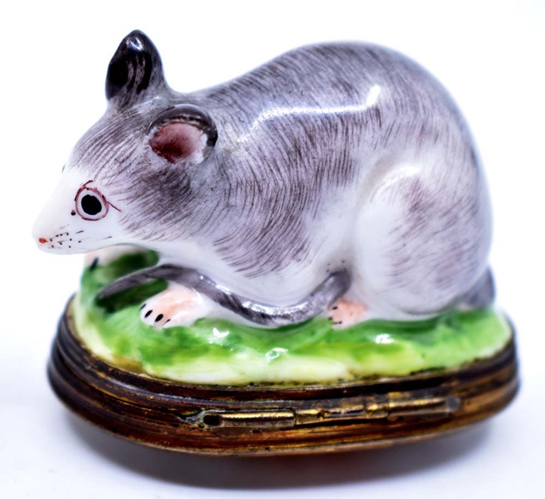 A collection of 3 mice to include a late 19th century bonbonierre in the form of a mouse with a - Image 4 of 7