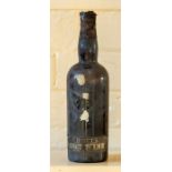 ***ITEM LOCATED AT BISHTON HALL***A bottle of 1945 Croft's Vintage Port. Cork is in poor condition