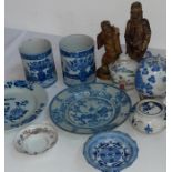 Chinese interest a collection of 18th and 19th cent Chinese ceramics a quantity