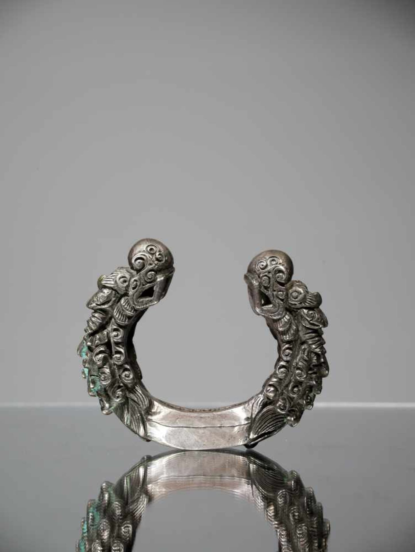 BRACELETSilver,India 18th century,Dimensions: Height 7 cm , Wide 8 cm , Depth 2 cmWeight: 336