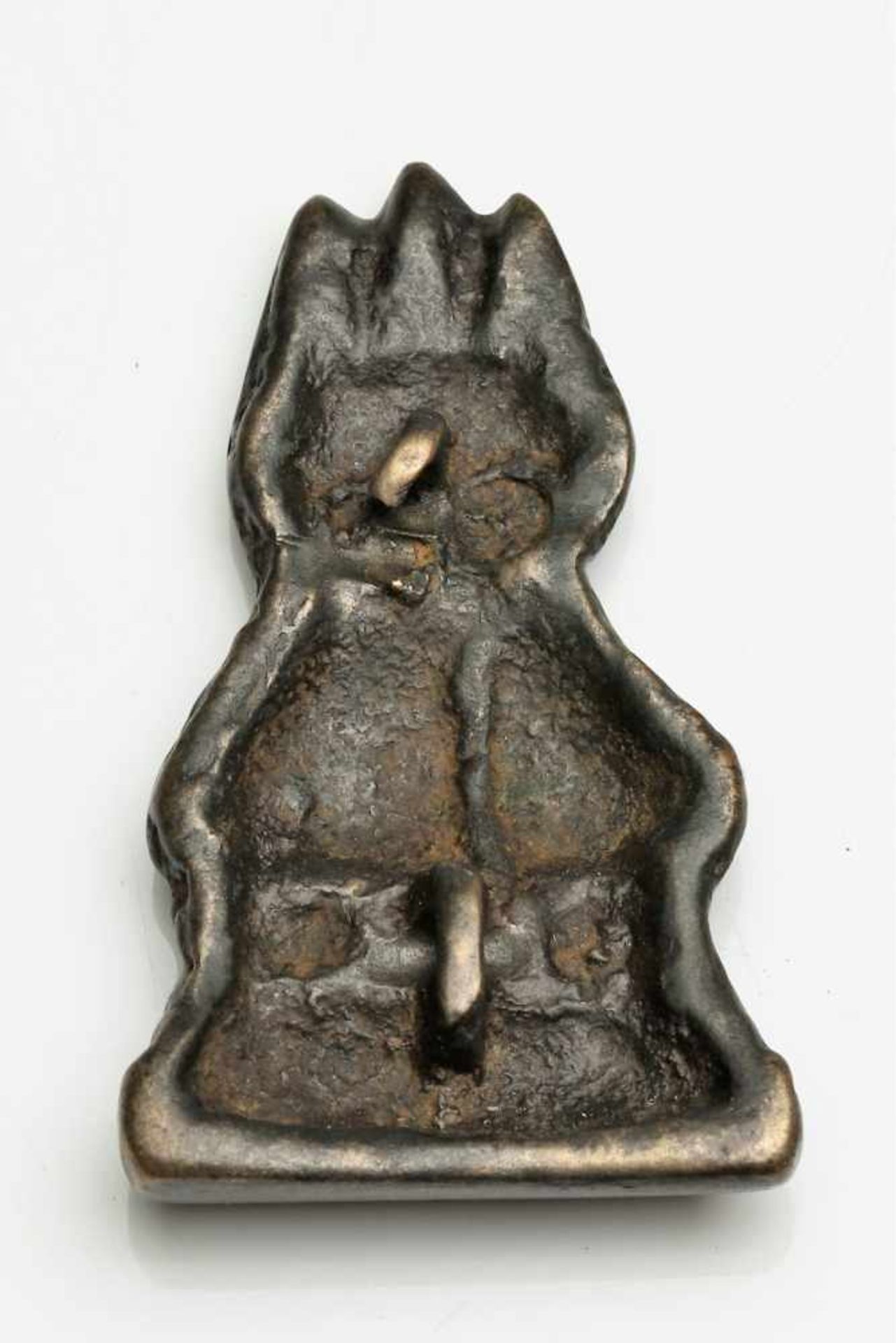 THOKCHA IN FORM OF A STUPABronzeTibet , 14th centuryDimensions: Height 4 cmWeight: 18 grams - Bild 2 aus 2