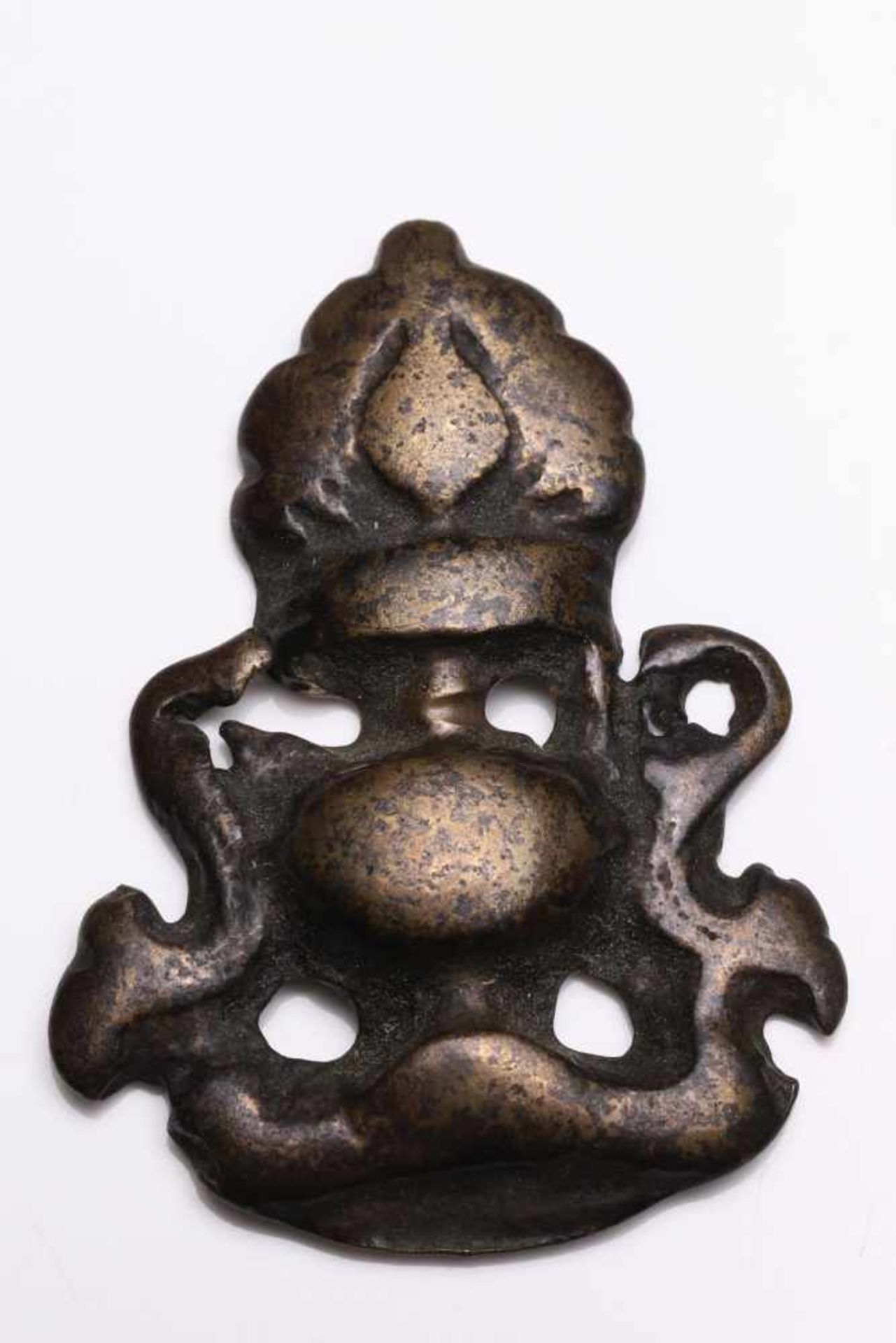 THOKCHA IN FORM OF "THE VASE OF TREASURE"BronzeTibet , 14th centuryDimensions: Height 4 cmWeight: 10