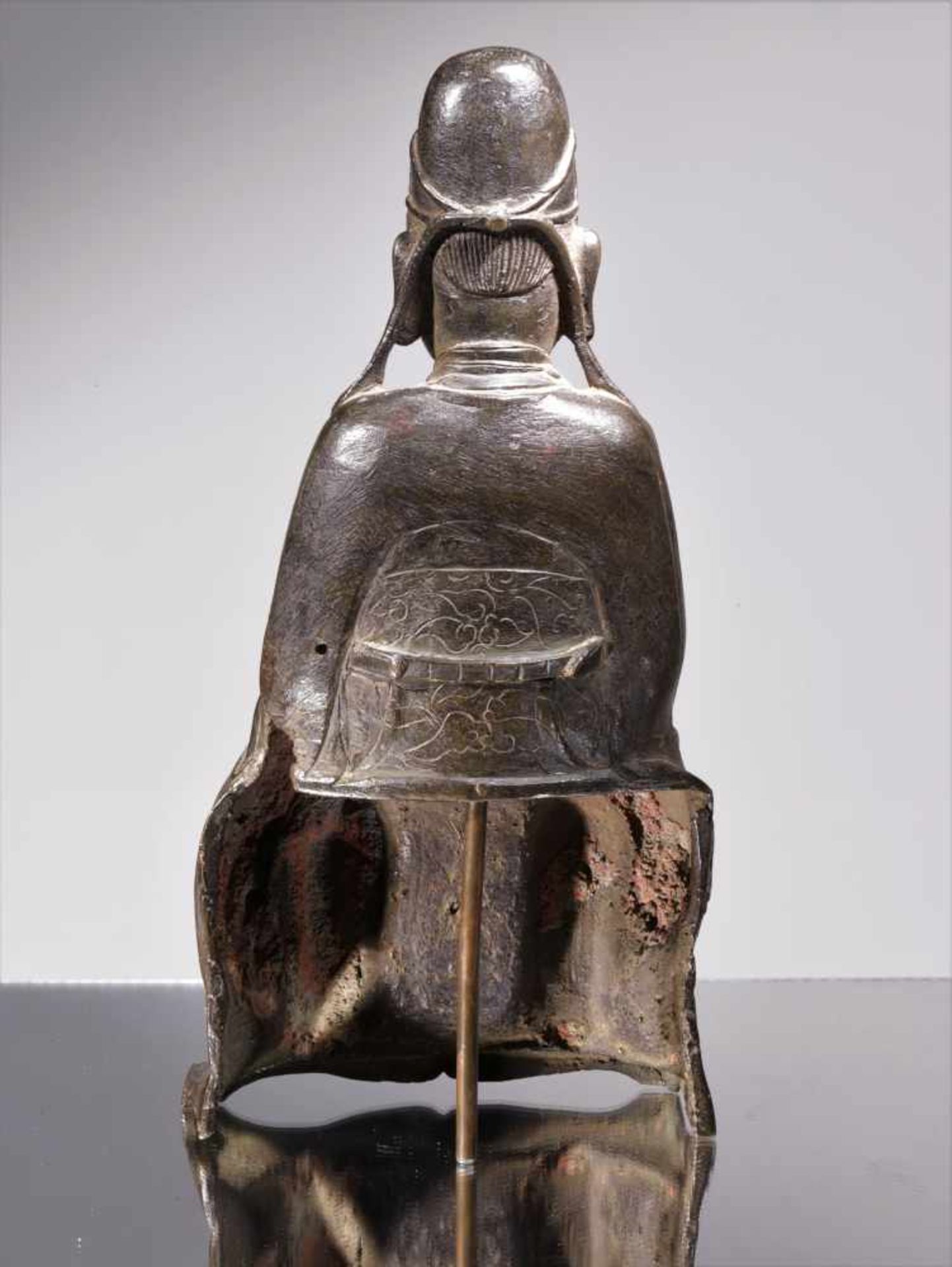 IMPERIAL LORD WENCHANGBronzeChina , 16th century , late Ming DynastyDimensions: Height 31 cm Wide 15 - Bild 2 aus 2