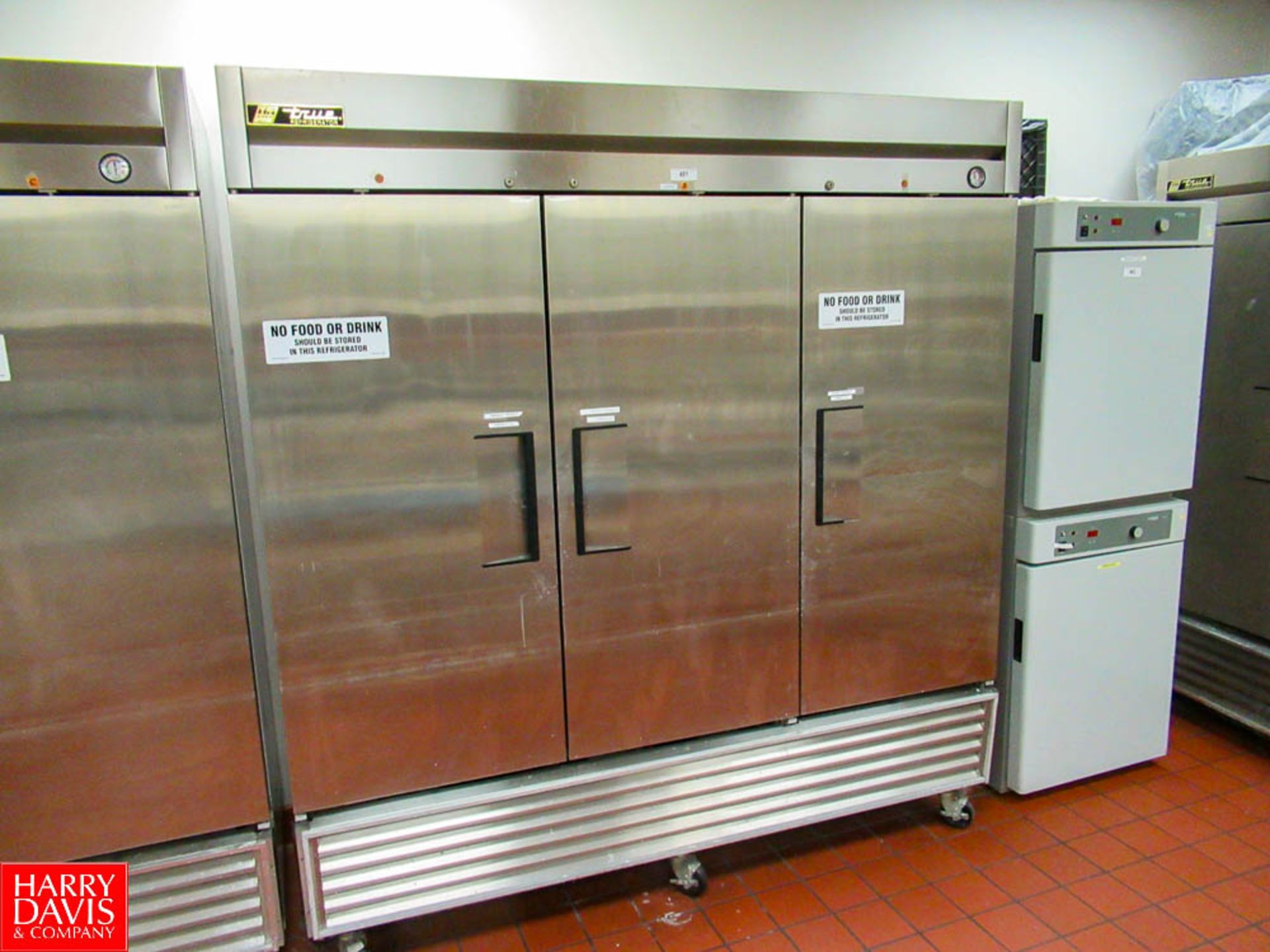 TRUE 3-Door Reach In Refrigerator, Model T-72, Located In: Milk Test Lab - Rigging Fee: $ 250