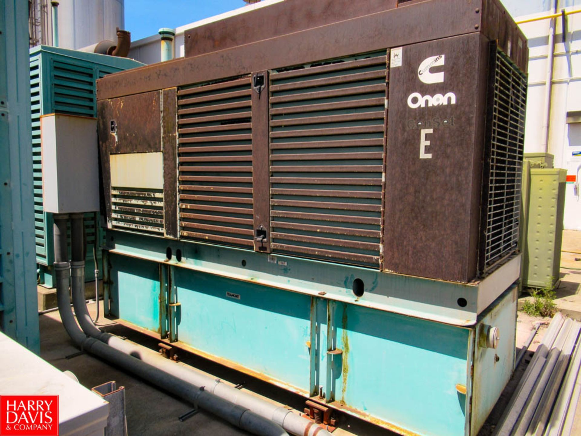 Onan Cummins 350-Kw Diesel Gen Set, Model: 350DFCC SN: B980694939; Includes 600 AMP Transfer - Image 2 of 6