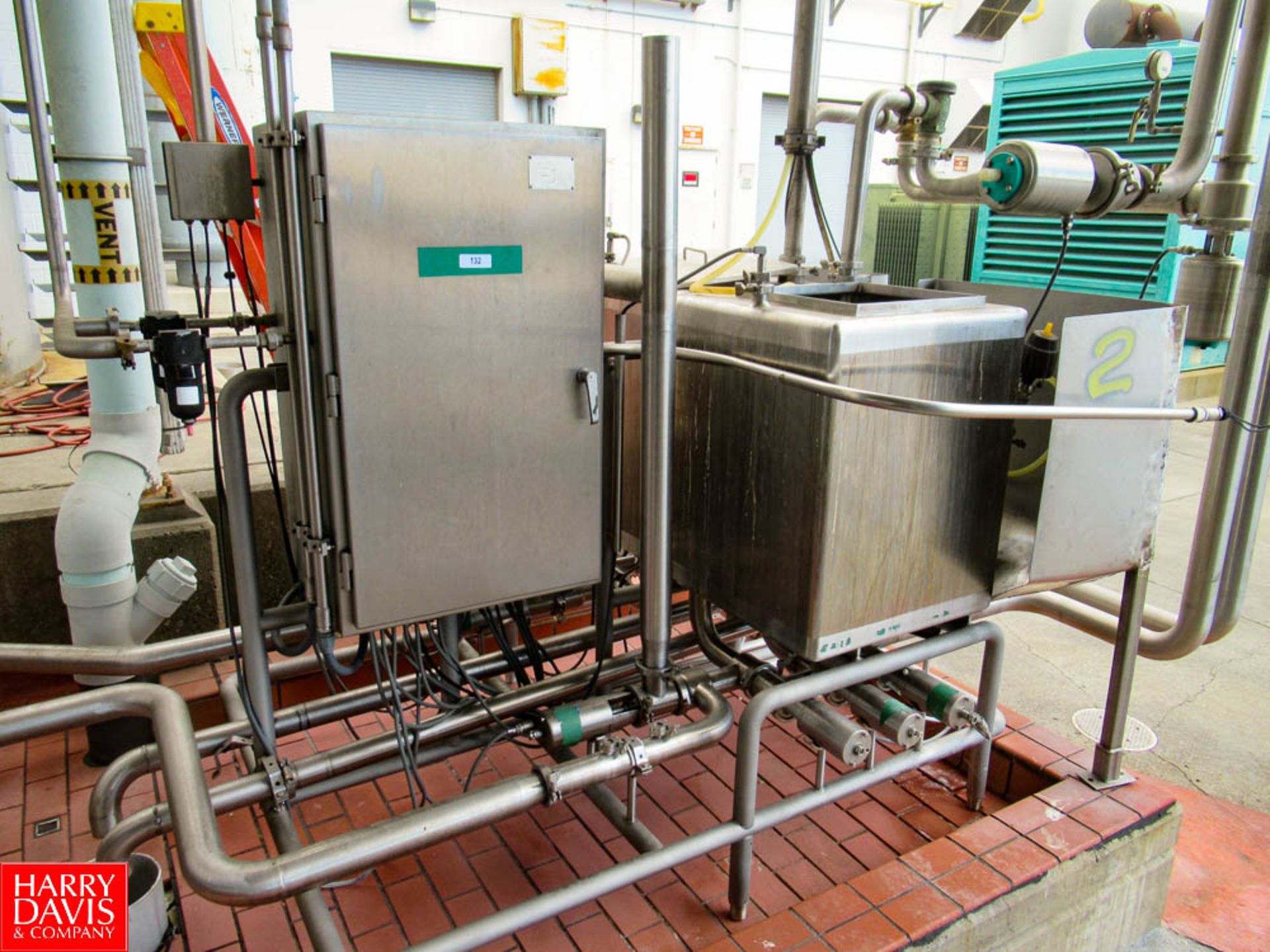 2 Tank Skid Mounted CIP System With (2) 24" x 24" x 30" Tanks, with 16" x 16" MH, 30 hp/3525 RPM,