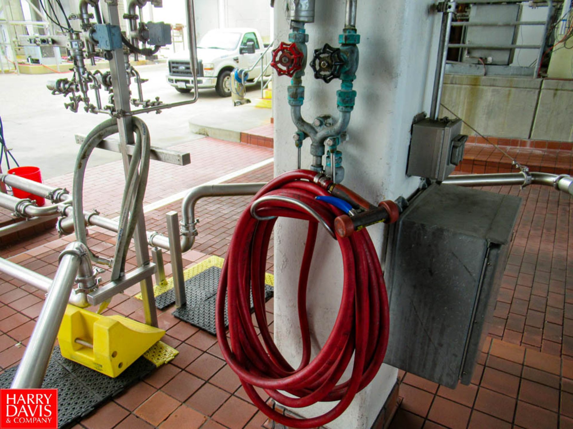 Lot of (4) Strahman Hot Water Mixers with Hose, Located In: Raw Receiving - Rigging Fee: $ 160 - Image 2 of 5