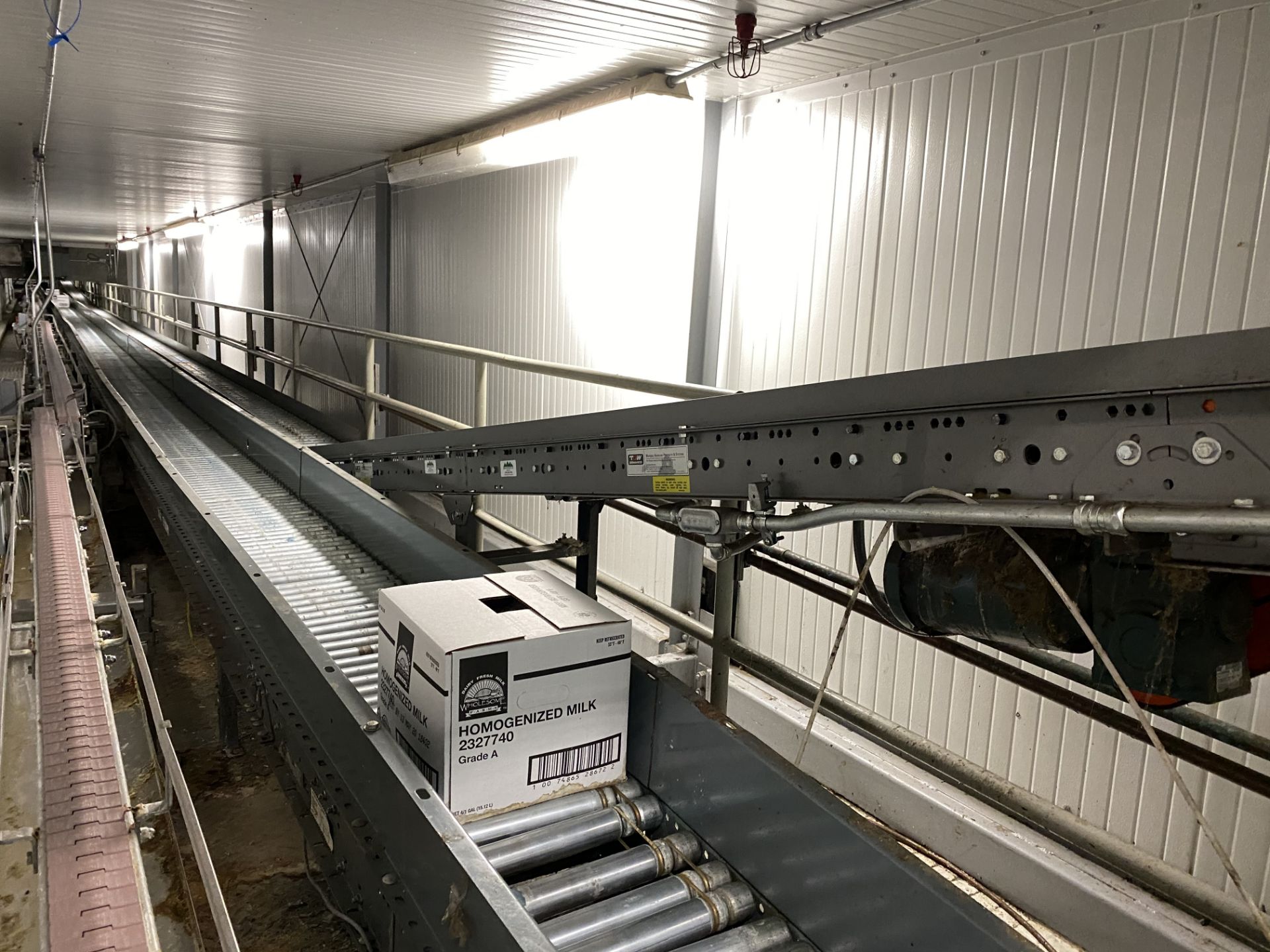 Alvey Roller Case Conveyors, Extending from Milk Filling Rm to Case Palletizers, with Mulitple - Image 2 of 4