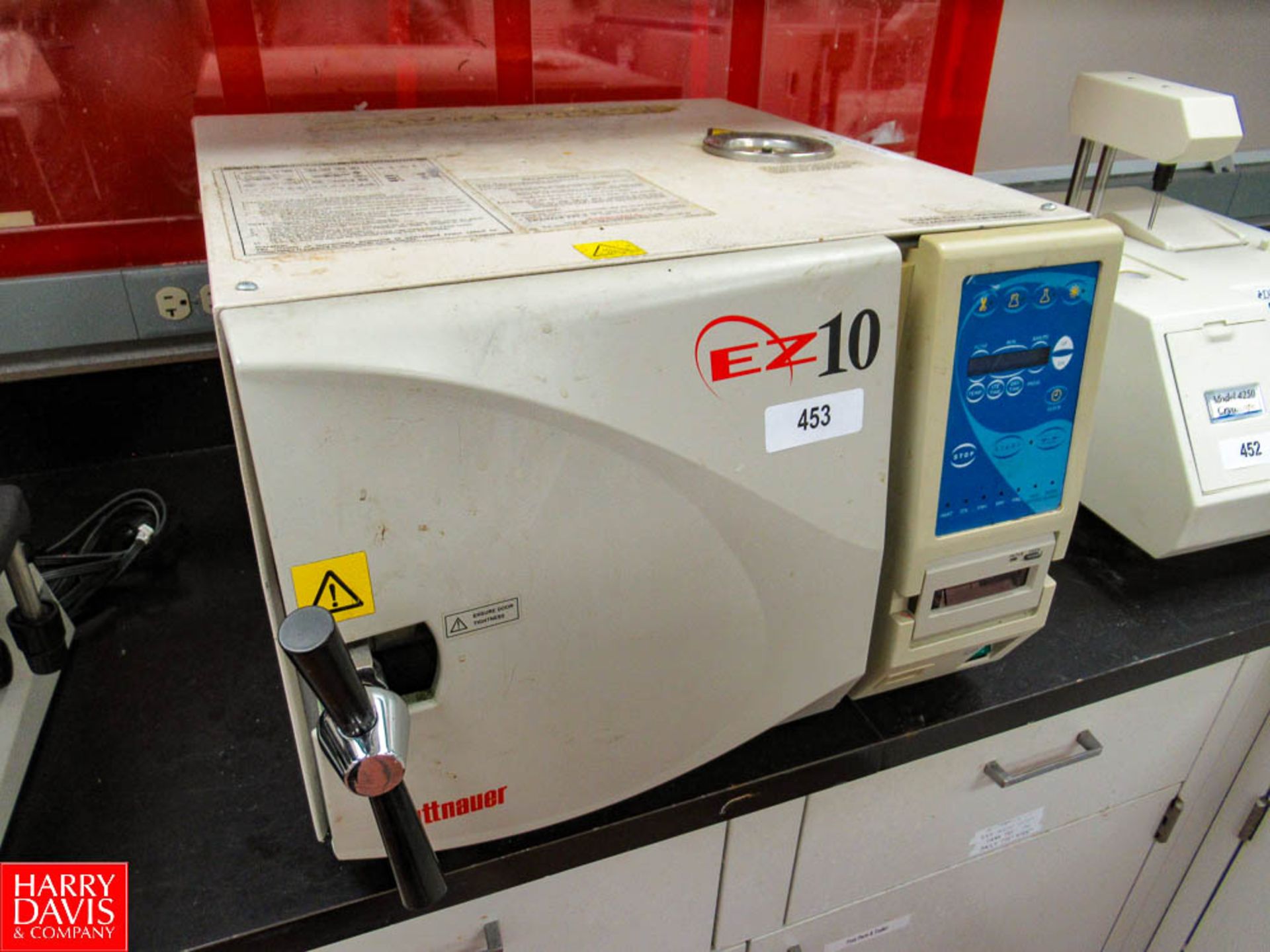 Tuttnauer EZ10 Sterilizer, Model: 2540EA SN: 132841, Located In: Milk Test Lab - Rigging Fee: $ 50