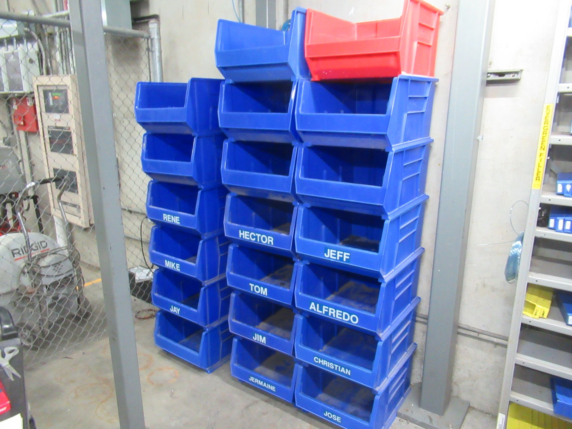 Empty Large & Small Parts Bins - Image 3 of 3