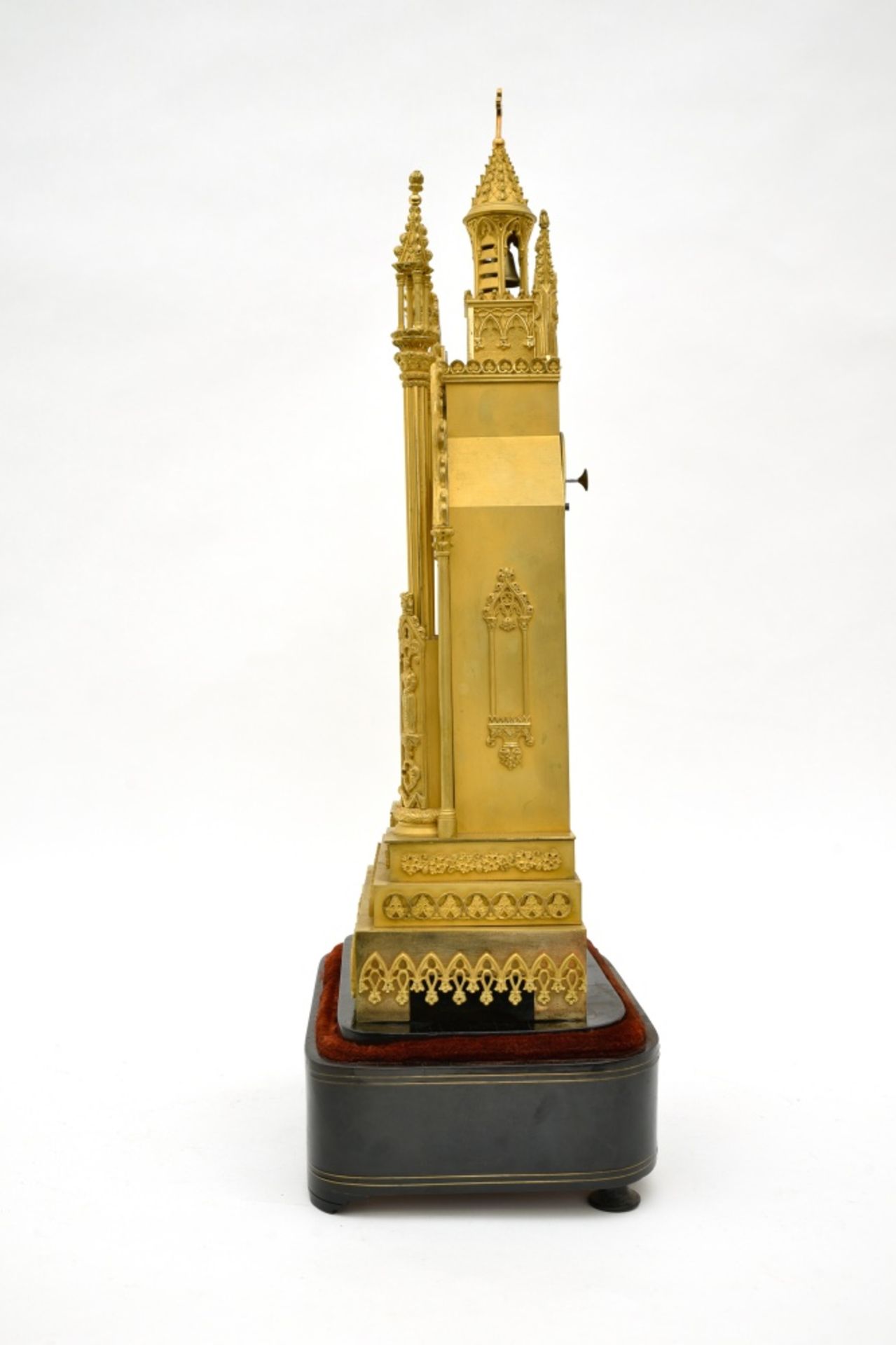 Early 19th century workCathedral clockBronze with golden patina, black-lacquered wood stand inlaid - Image 3 of 6