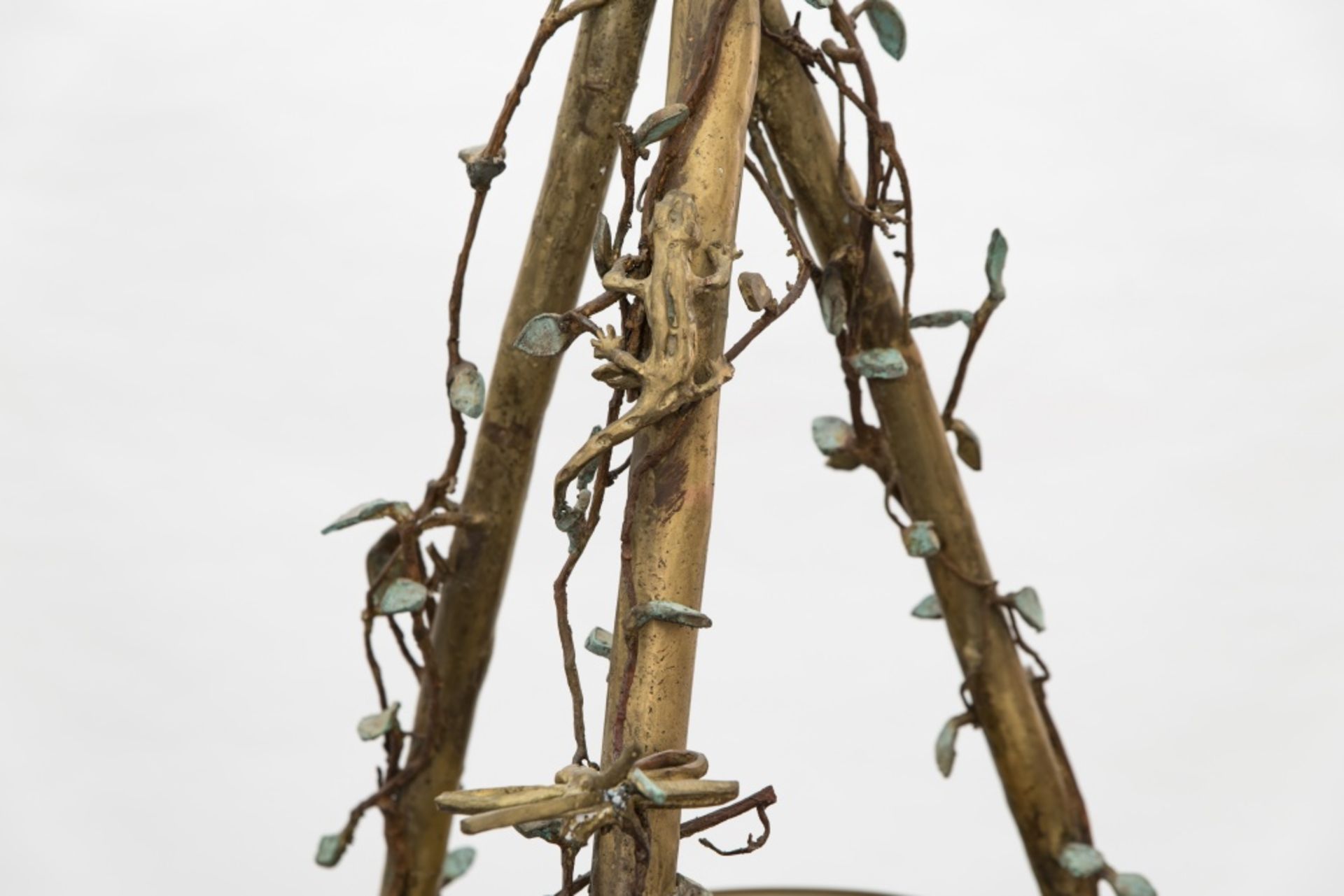 Paula Swinnen (Born in 1964)Display stand featuring turtles, birds, butterflies and - Image 2 of 9