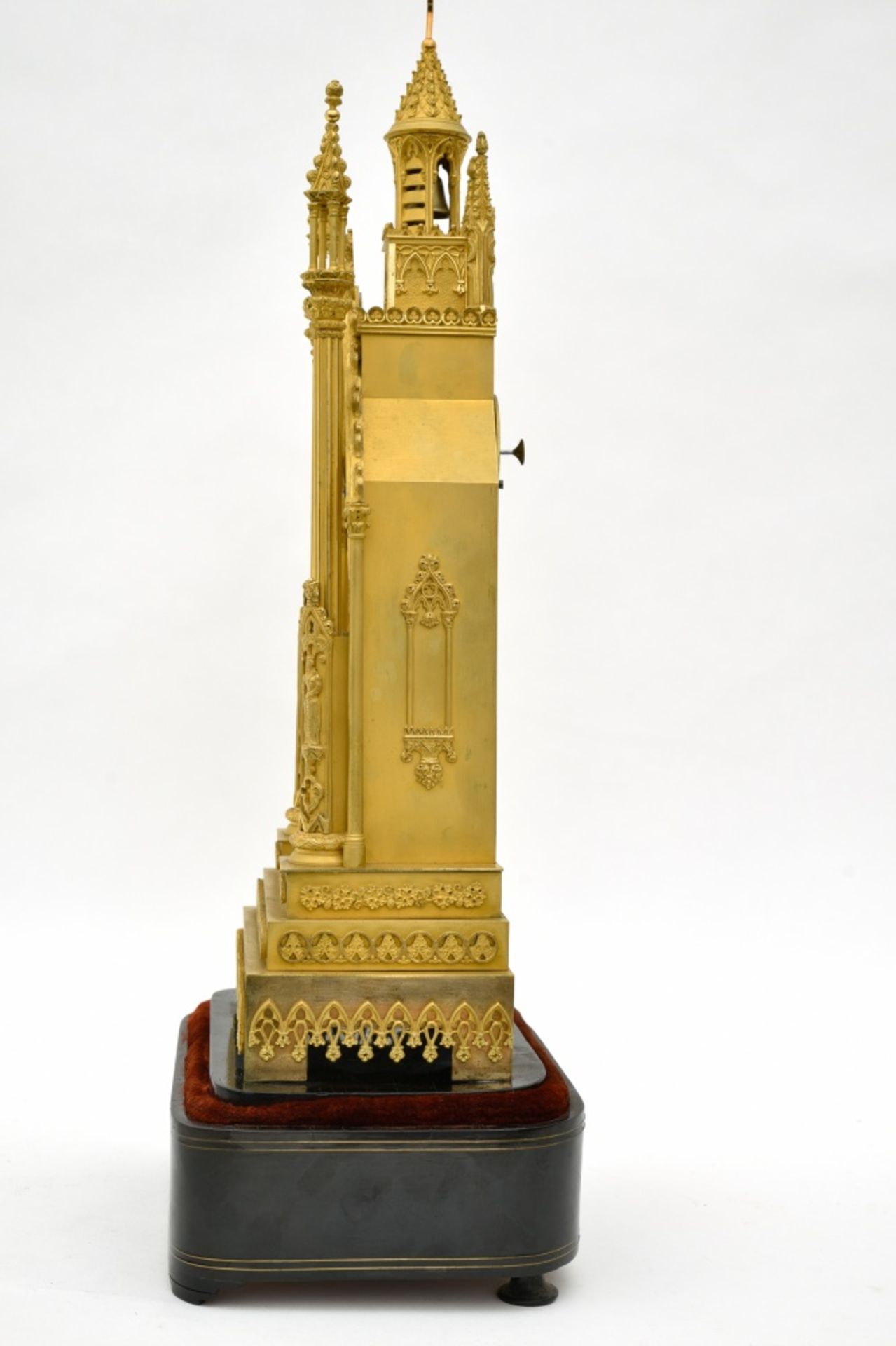 Early 19th century workCathedral clockBronze with golden patina, black-lacquered wood stand inlaid - Image 6 of 6