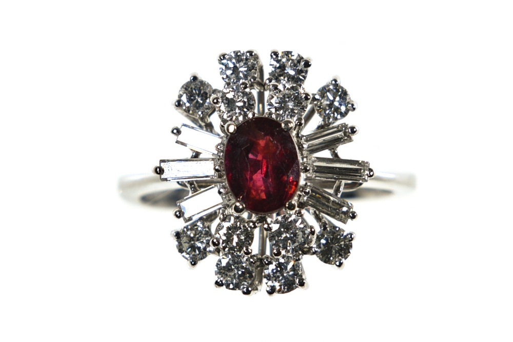 Ruby ring 1.01 ct 18 kt white gold, set with a 1.01 ct untreated oval ruby (GIA certificate n° - Image 2 of 5