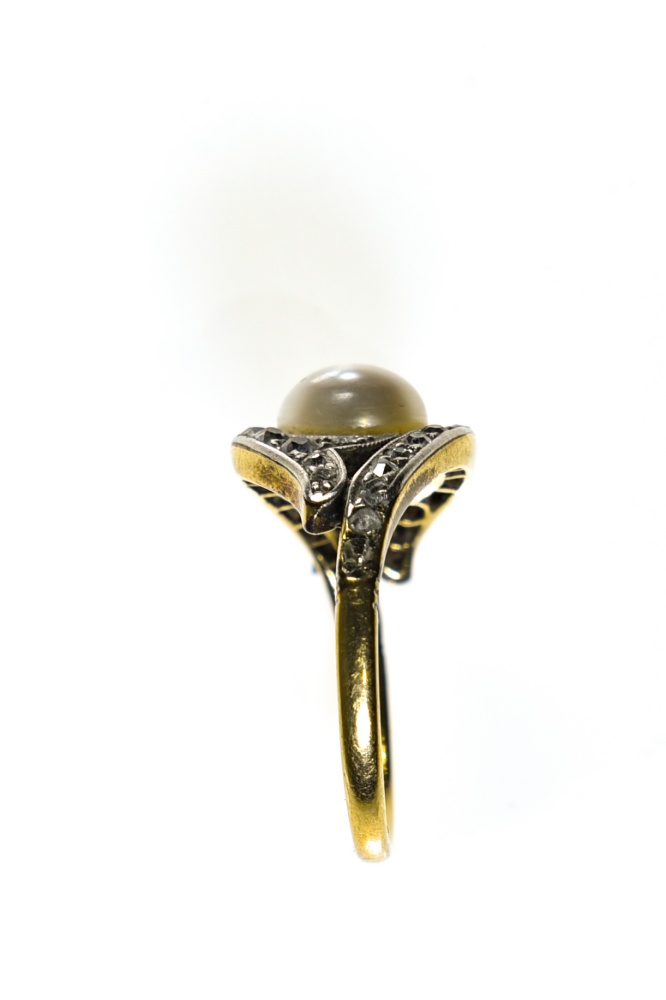 Spiral Belle Epoque ring 18 kt yellow and white gold and silver, spiral-shaped, set with a pearl - Image 3 of 4