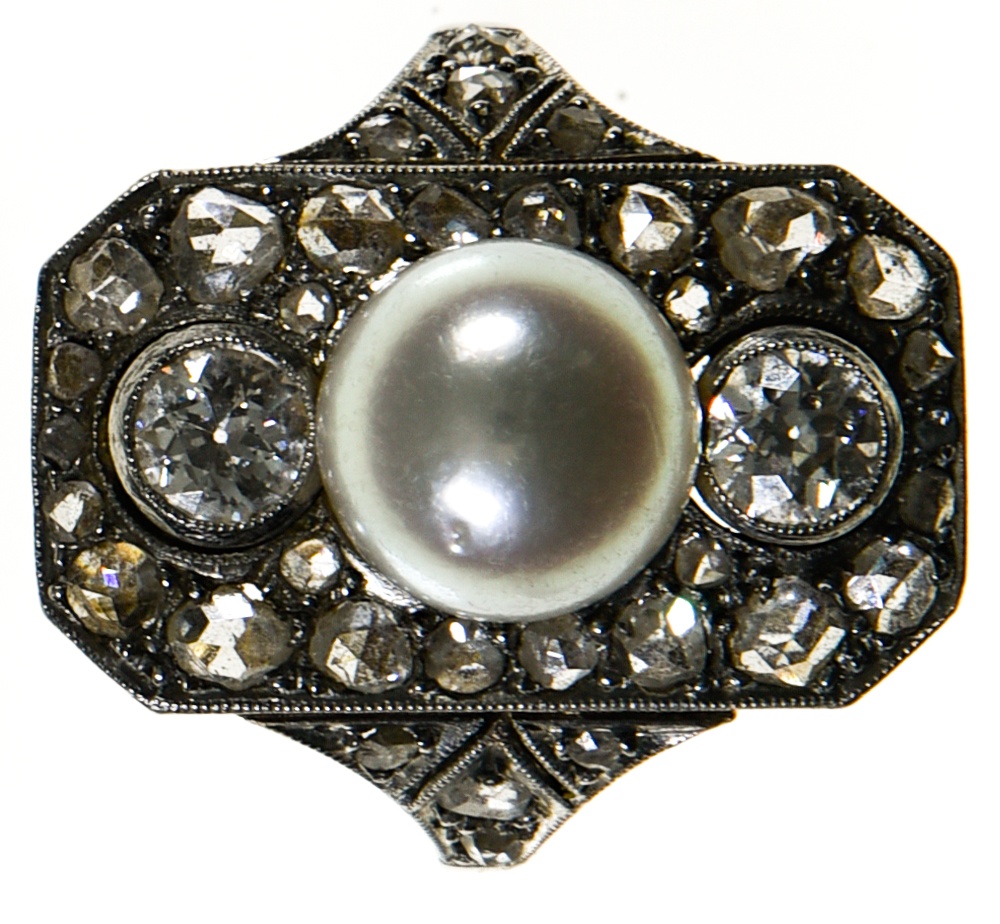 Belle Epoque ring 18 kt yellow and white gold, rectangular, set with a white pearl in the centre ( - Image 5 of 5
