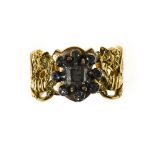 Dragon ring band 18 kt yellow gold et argent, carved with 2 dragons and set with a square rose-cut