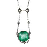 Art Deco emerald necklace 18 kt yellow and white gold, composed of a central piece set with a