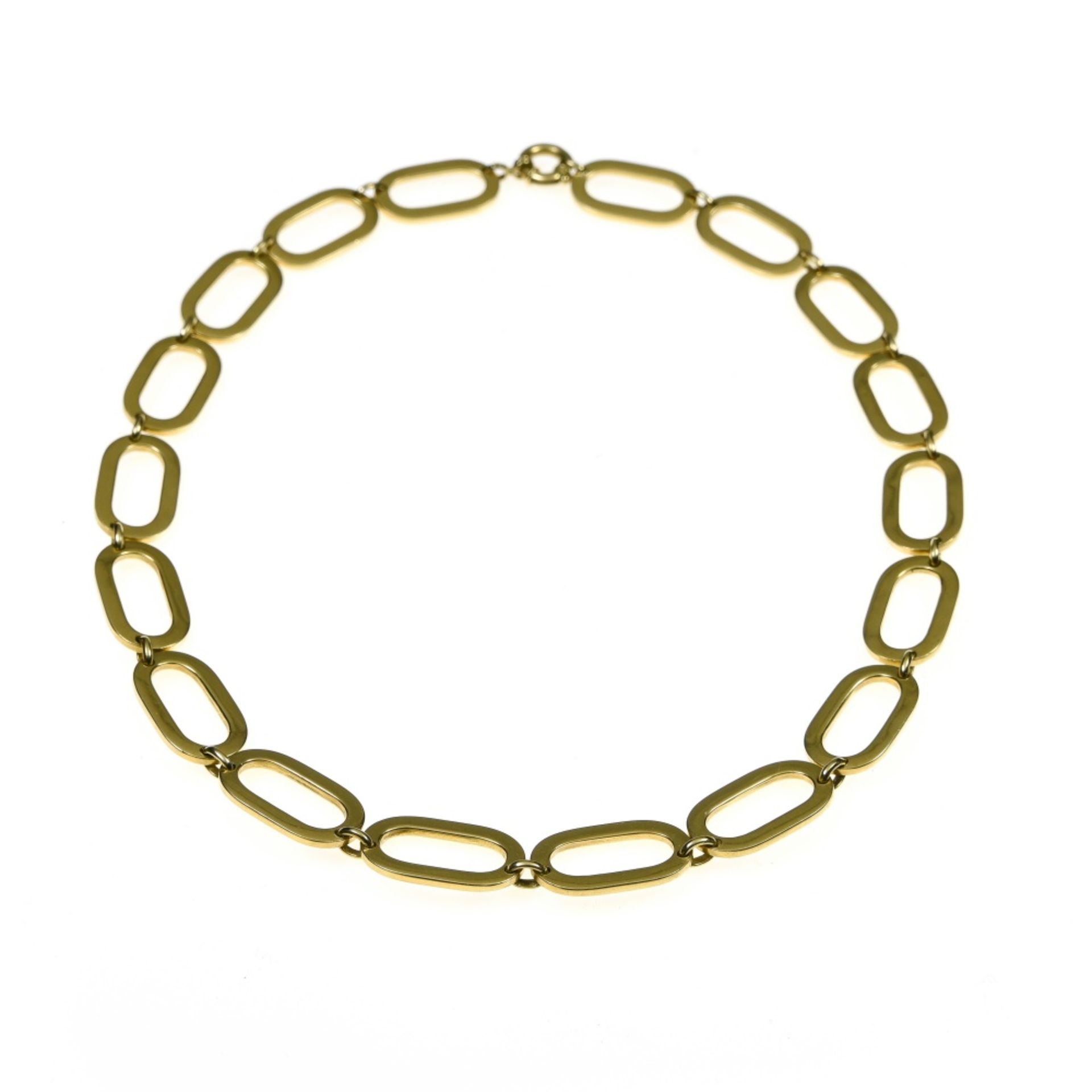 Gold necklace 18 kt yellow gold choker composed of 18 oval chain links. Contemporary work.