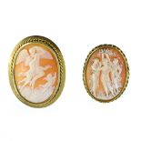 Lot of two seashell cameo brooches 18 kt yellow gold. Poids (gr) : 38