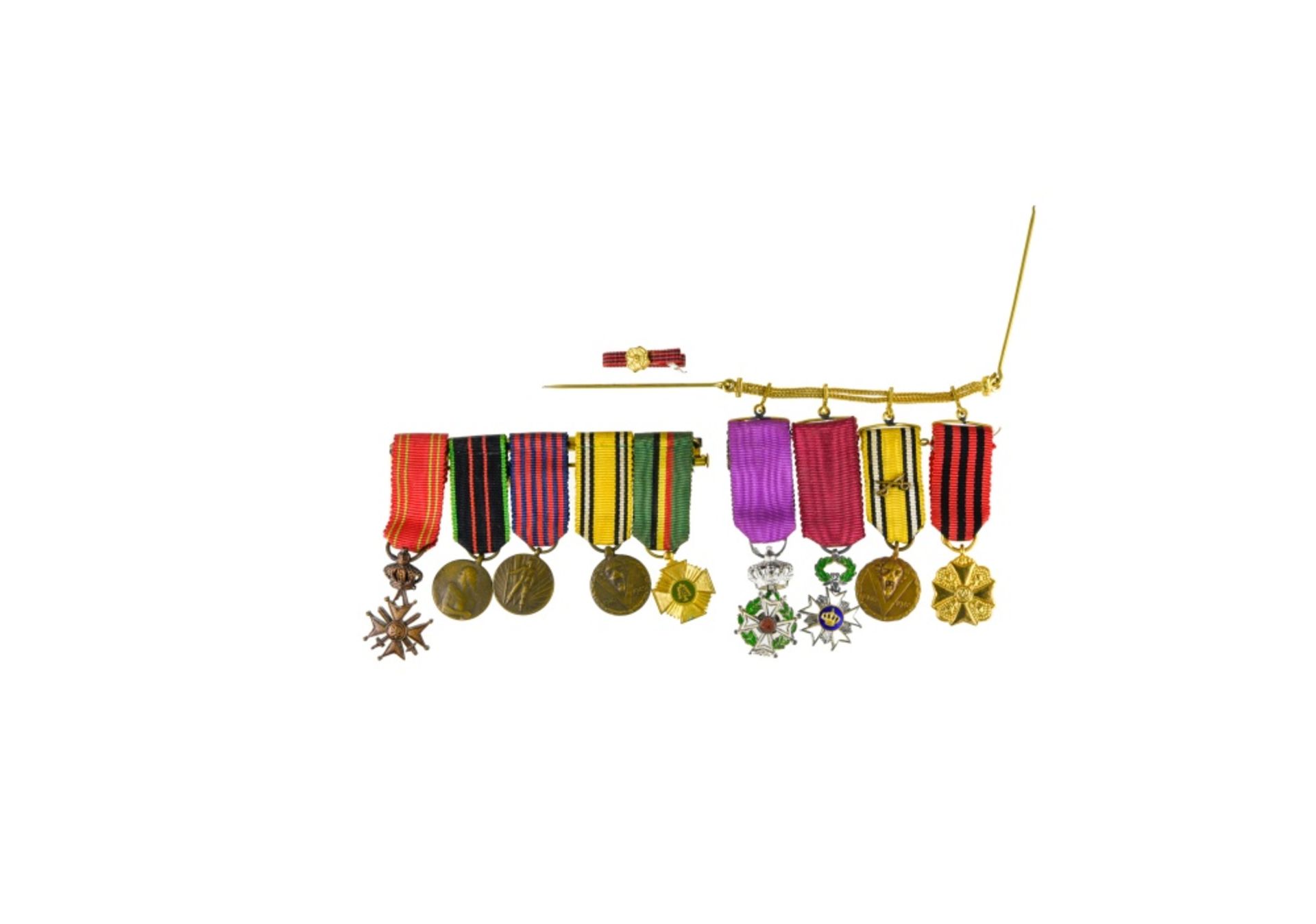 Belgium mixed lot of miniatures, Order of Leopold, Order of the Crown, Croix de guerre, Gold medal - Image 2 of 2