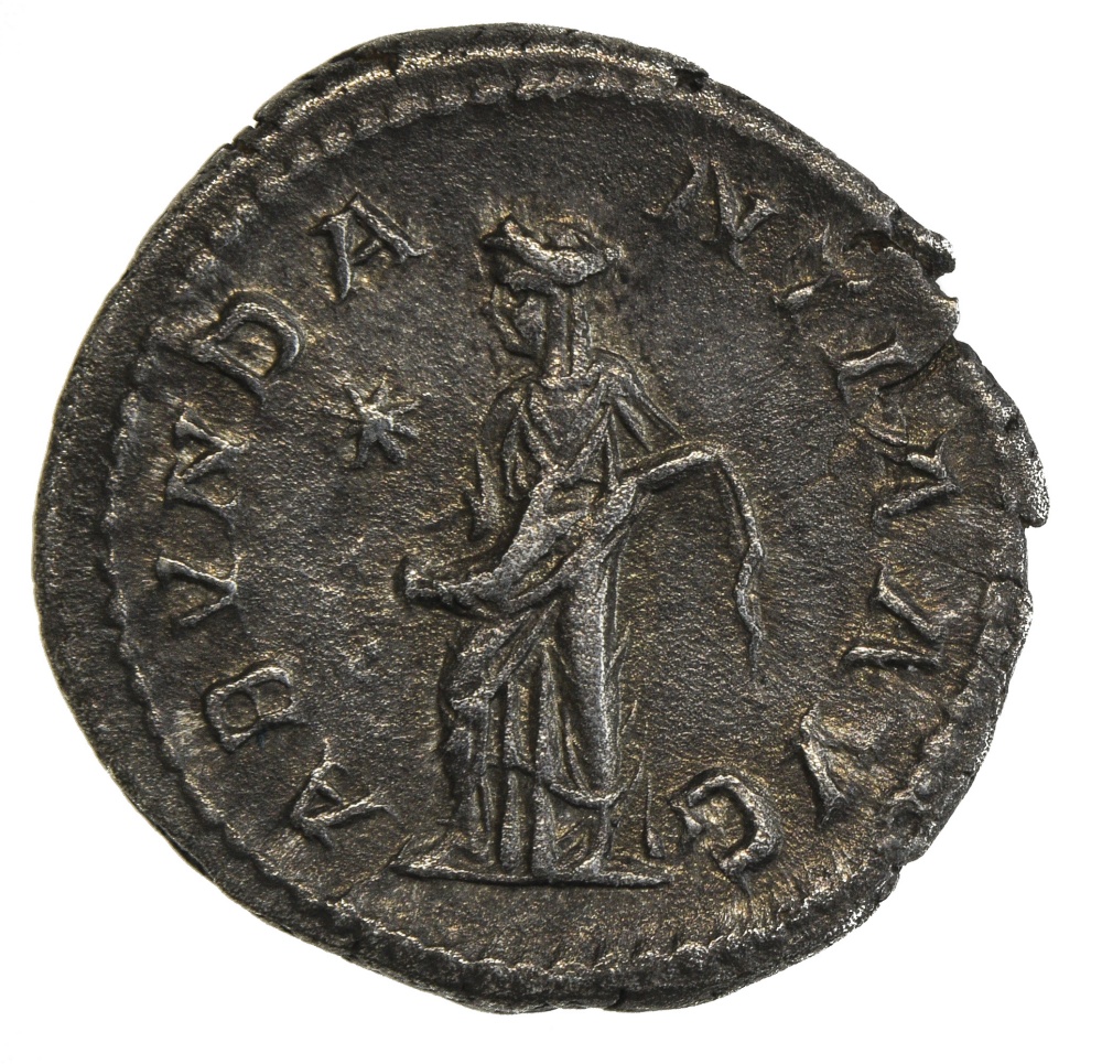 Rome Elagabal (218-222), Denarius, 2.57g, Rome, laureate, draped and cuirassed bust right, rev. - Image 2 of 2