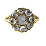 Rose-cut diamond ring 9 kt yellow gold, round, set with rose-cut diamonds. Late 19th century