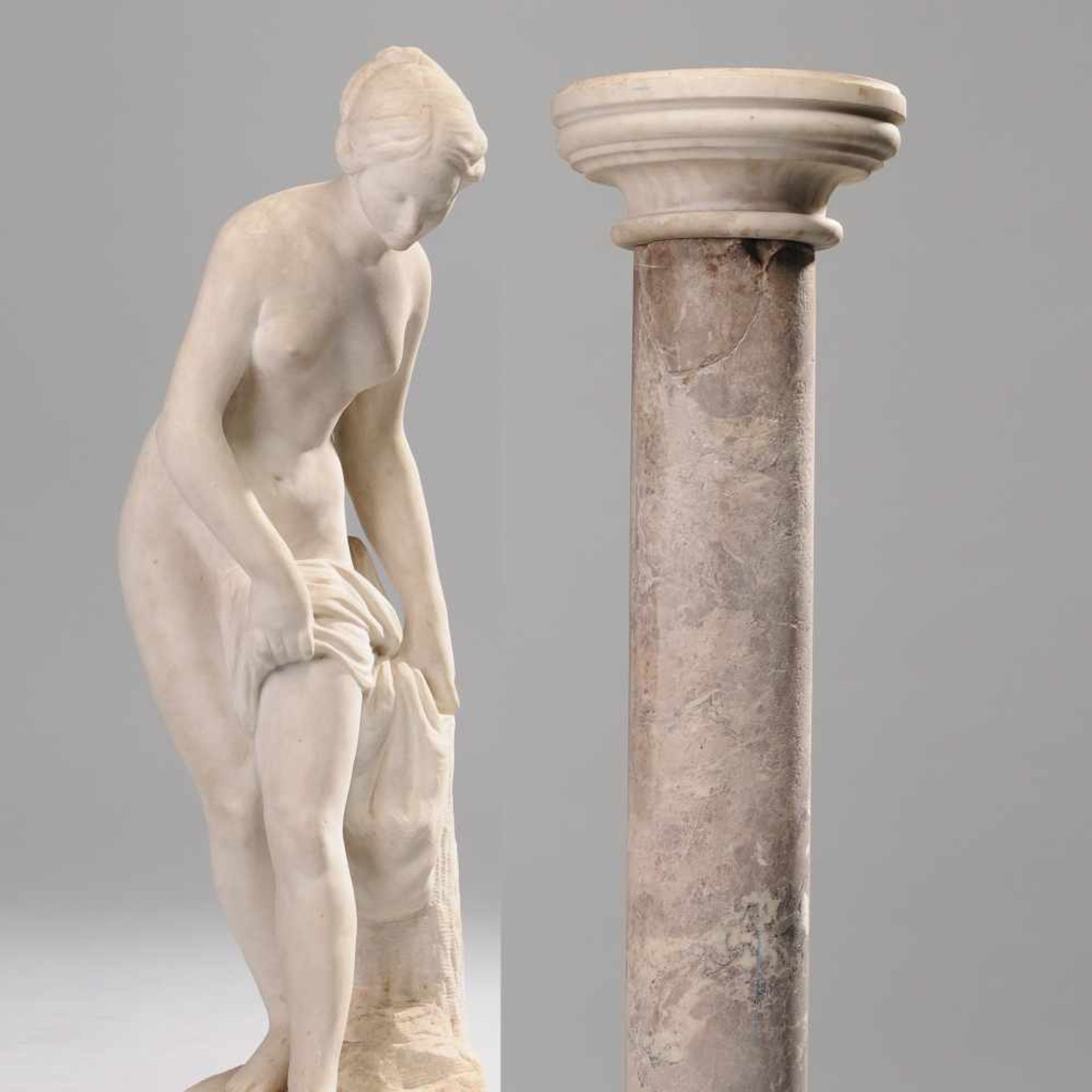 "Badende Venus" Marmor, vollrund gearbeitet, nach Étienne Maurice Falconet (1716 Paris - 1991 ebd.),