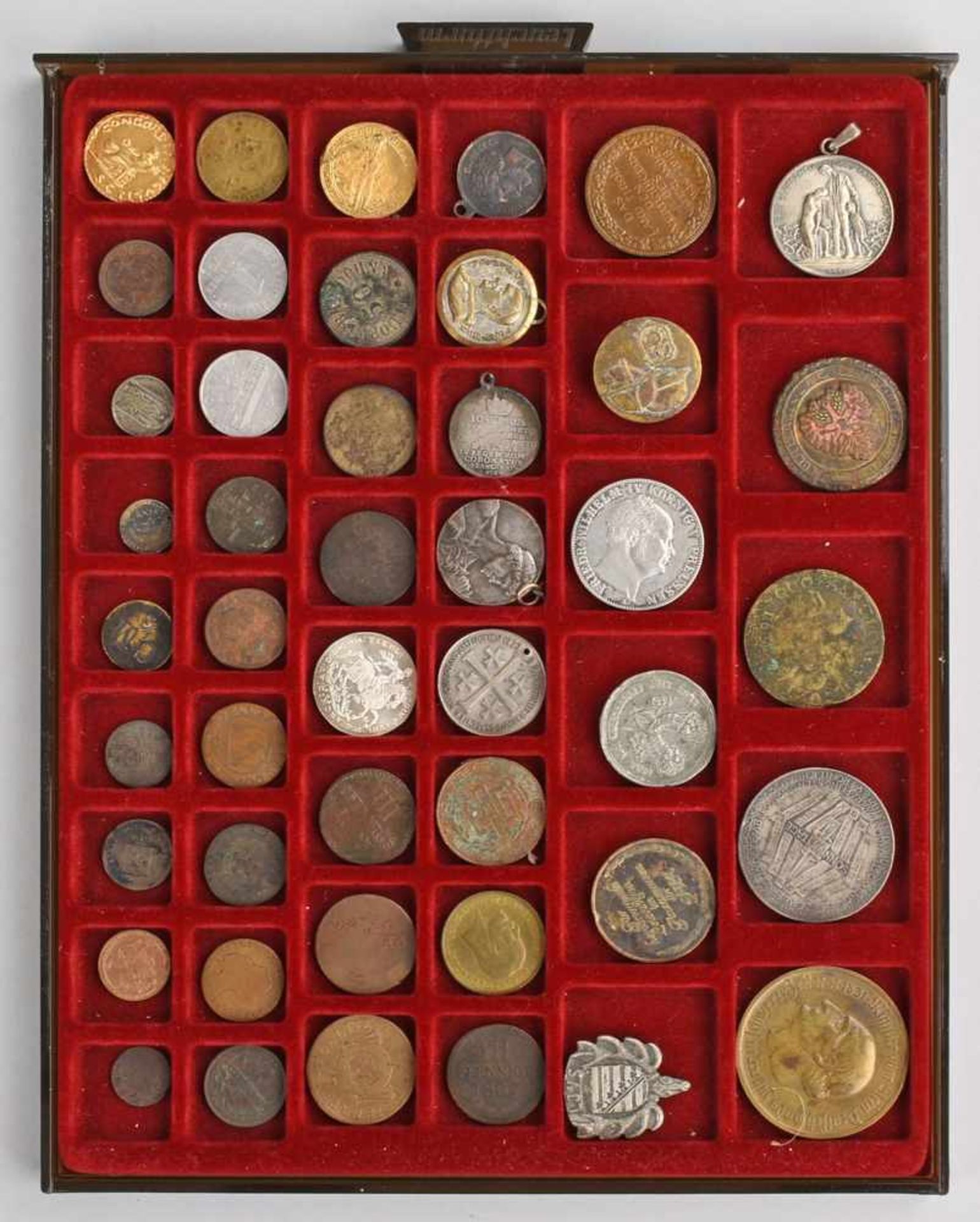 Konvolut Münzen und Medaillen insg. ca. 45 Stück Münzen, Medaillen und Abzeichen, verschiedene - Bild 2 aus 2