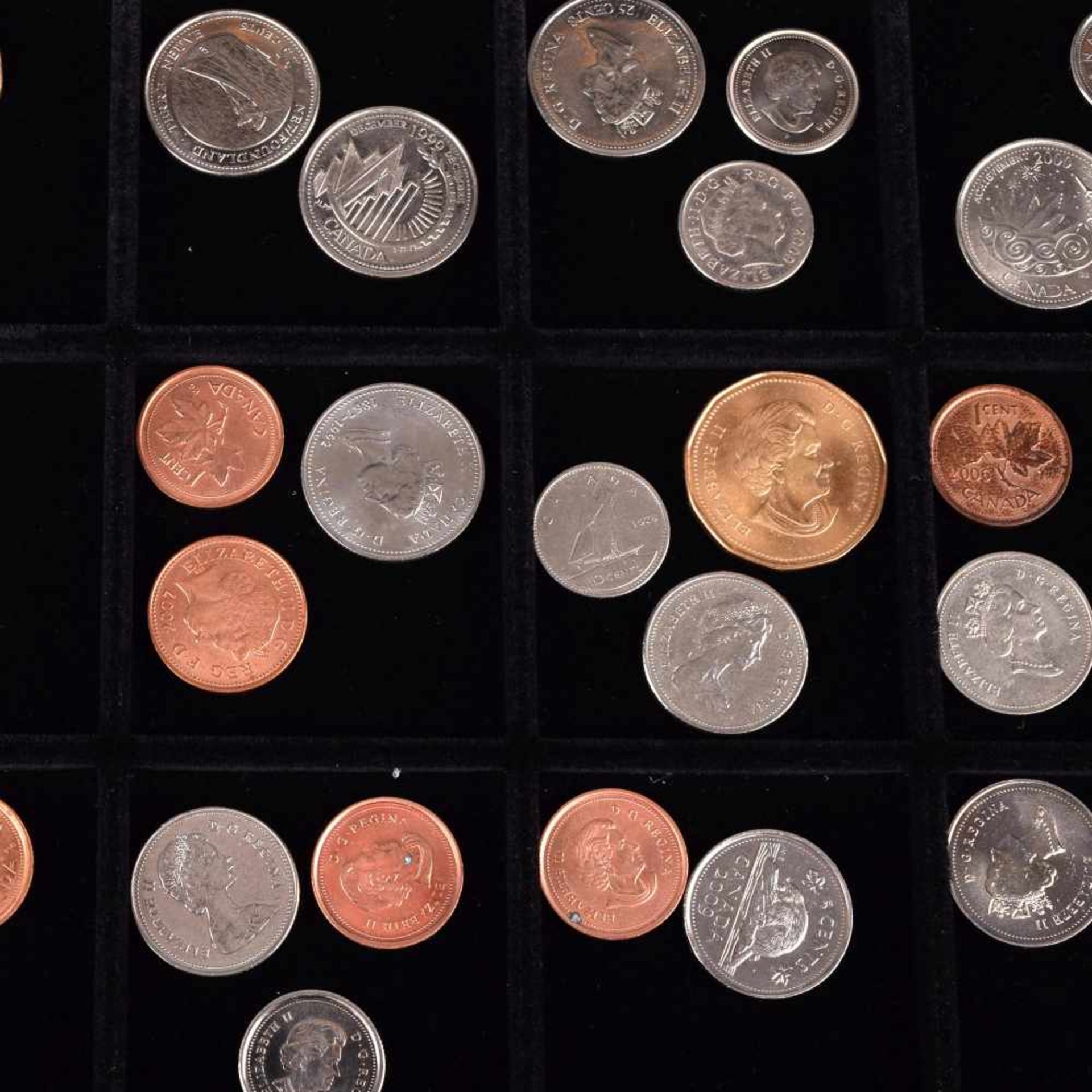 Münzen Kanada insg. über 80 Münzen, dabei u.a. 1 x Münzset 1988 (10 Cents-1 Dollar, Folie), 1 x