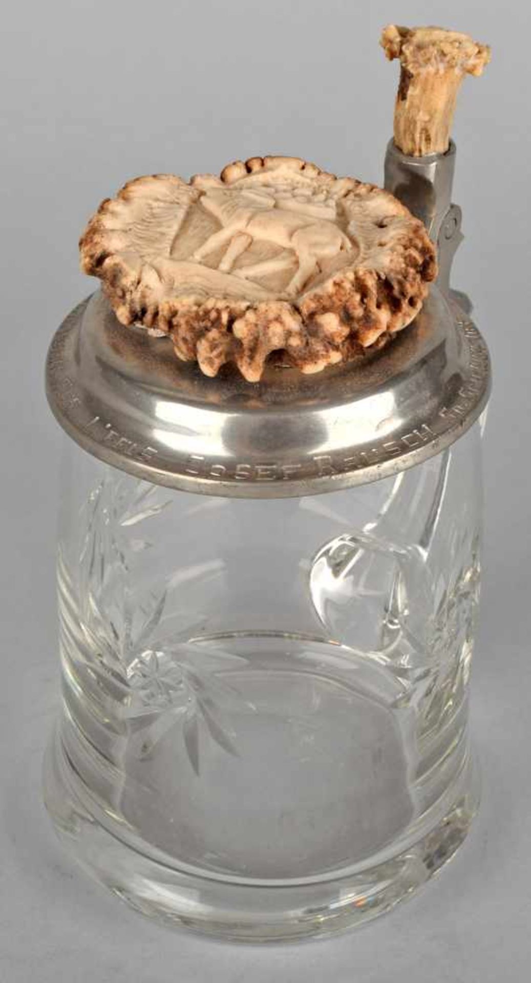 Deckelhumpen Klarglas, Tonnenform mit ausgestelltem Stand, Sternschliff, aufgeschmolzener Henkel, - Bild 2 aus 2