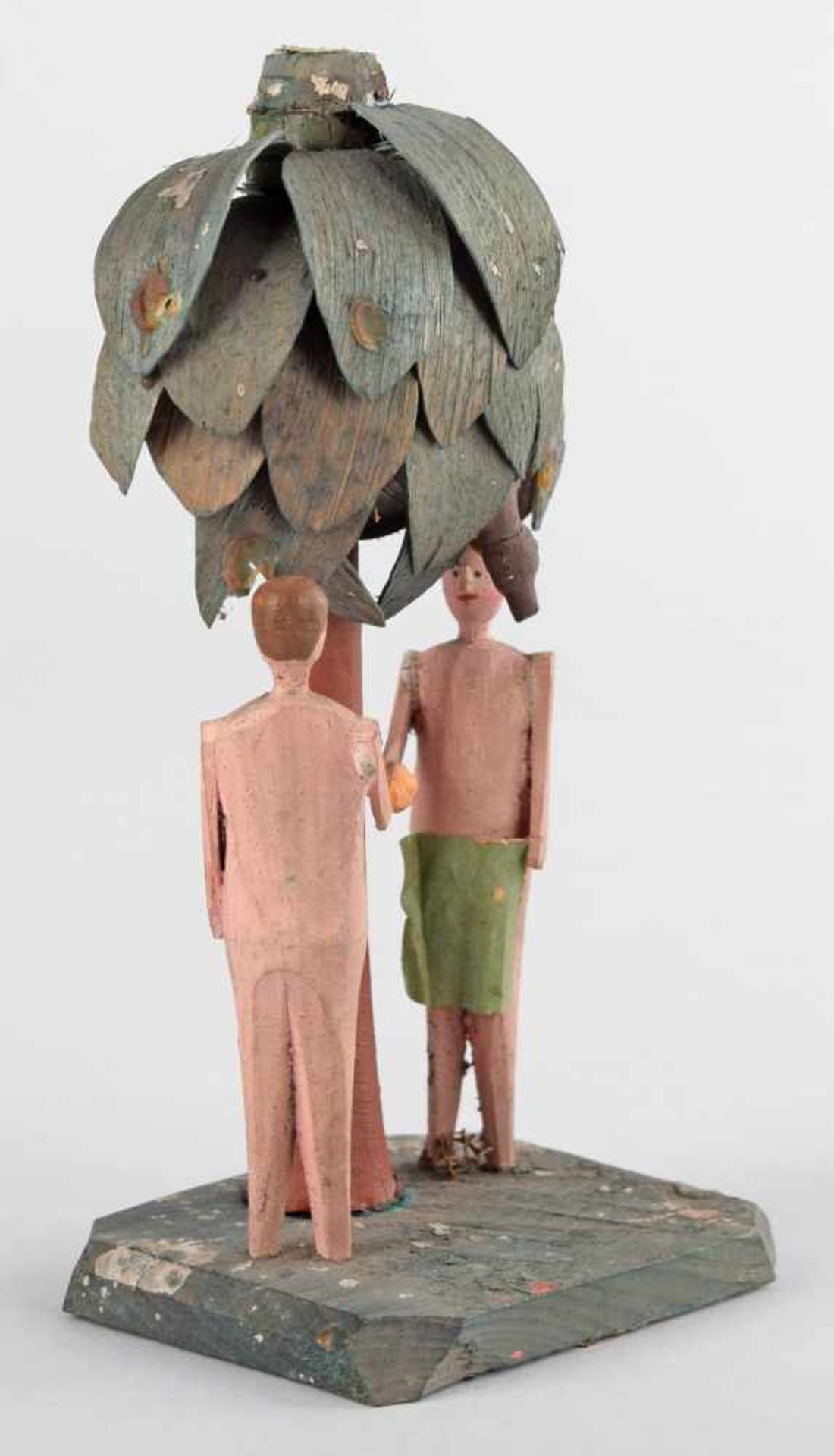 Figurengruppe "Adam und Eva" Holz, farbig gestaltet, Adam und Eva im Paradiesgarten vor Baum mit - Bild 4 aus 5