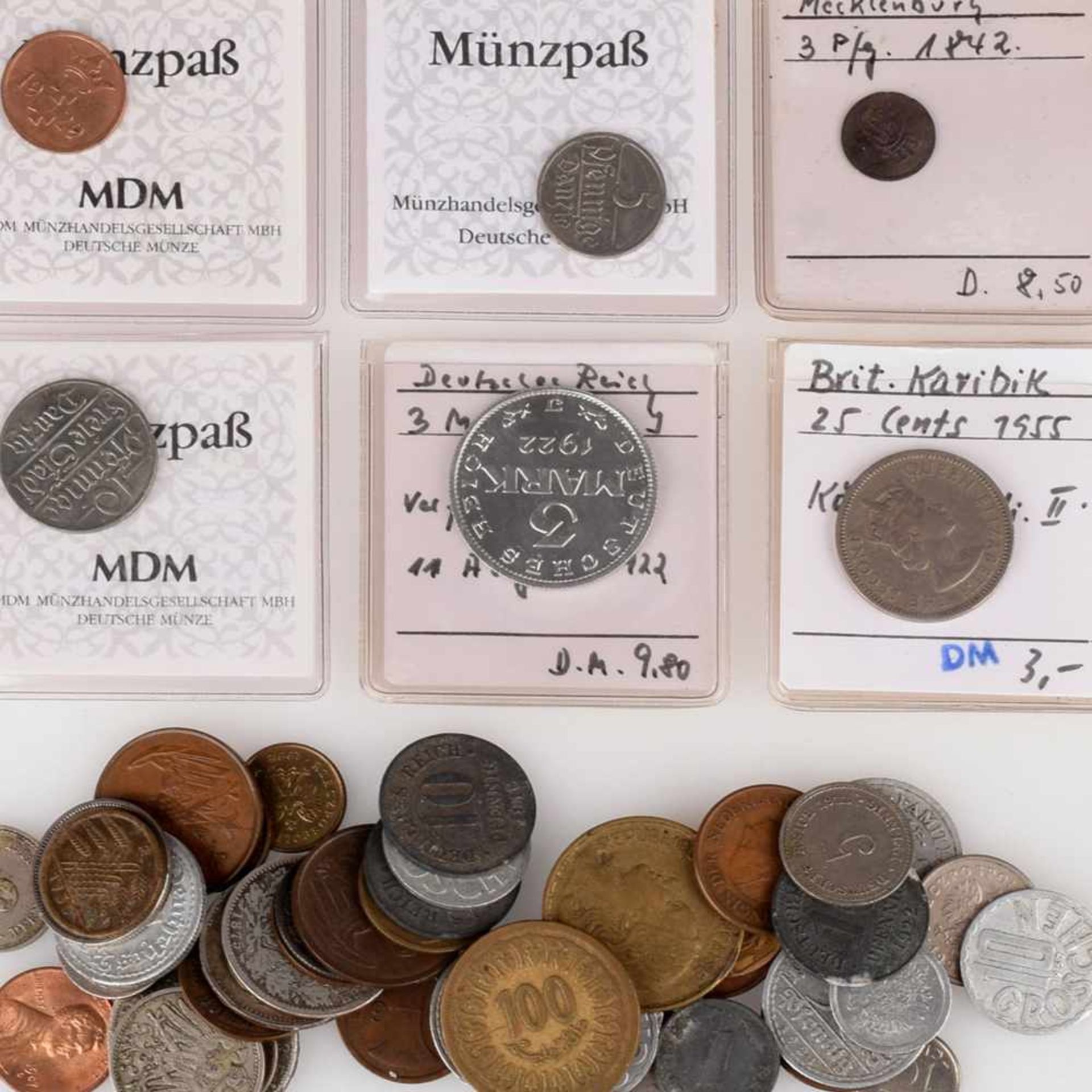 Konvolut Münzen und Silbermünzen insg. über 50 Stück, dabei u.a. 1 x 3 Pf Mecklenburg 1842, 1 x 1