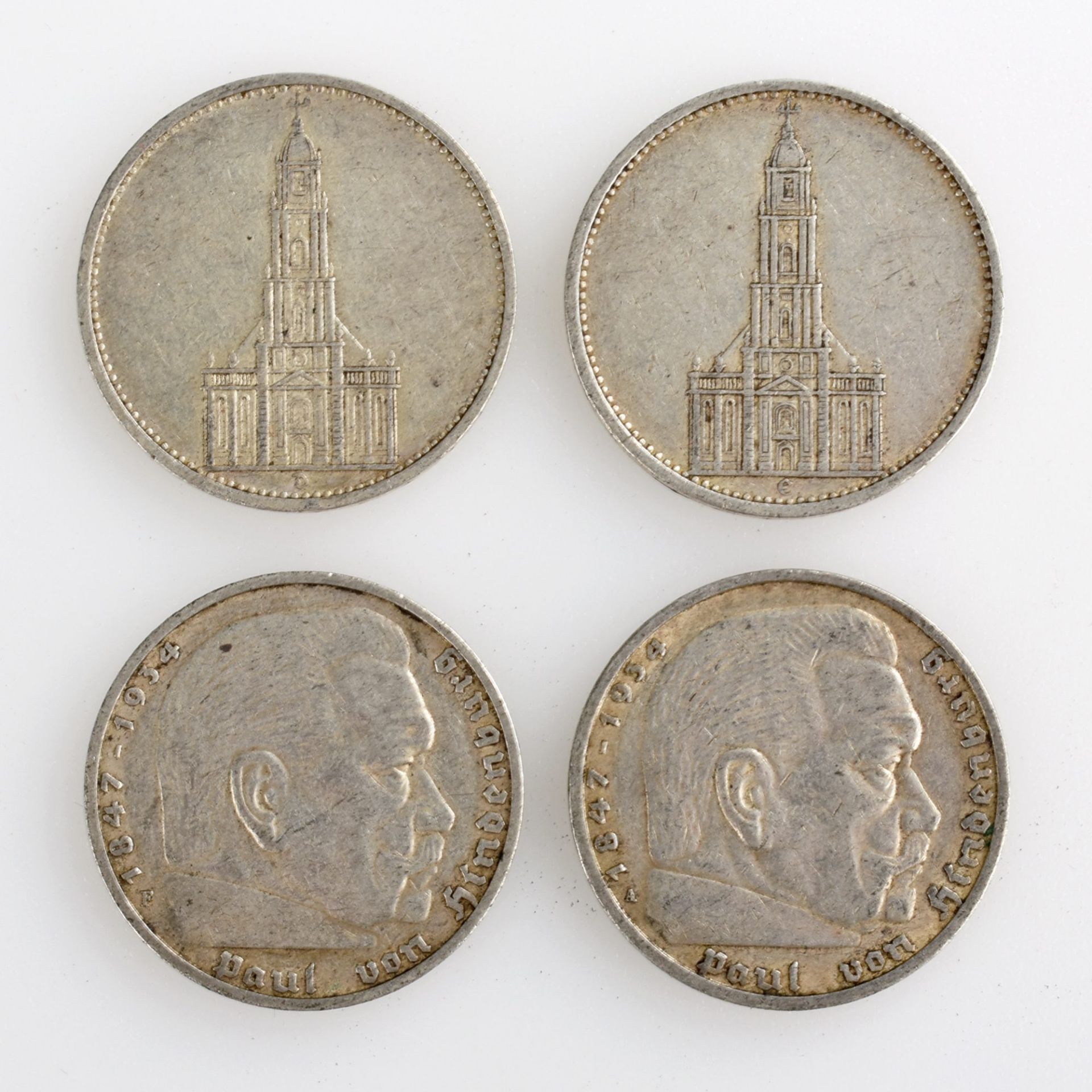 Konvolut Silbermünzen III. Reich insg. ca. 12 Silbermünzen zu 5 Reichsmark, dabei: 5 x Paul v. - Bild 2 aus 3