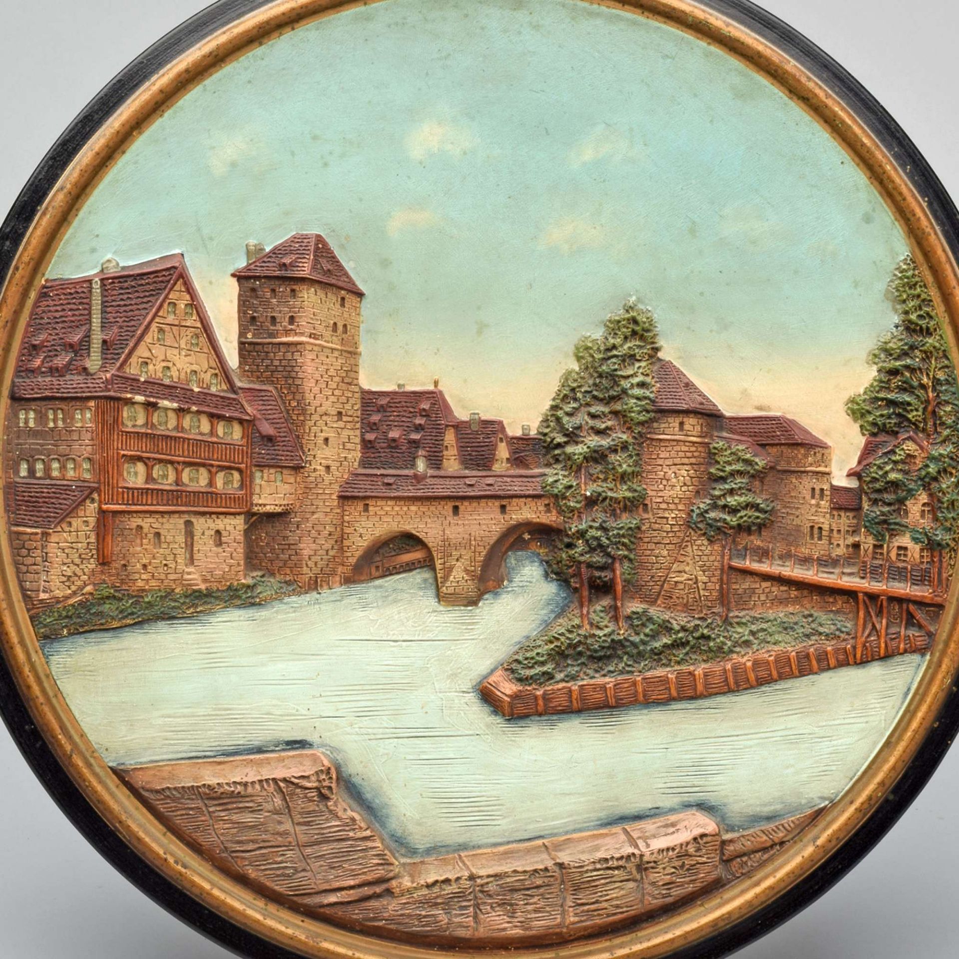 Wandteller Nürnberg Hersteller: Johann Maresch Thon- und Steingutwaaren oder Nachfahre/Böhmen (