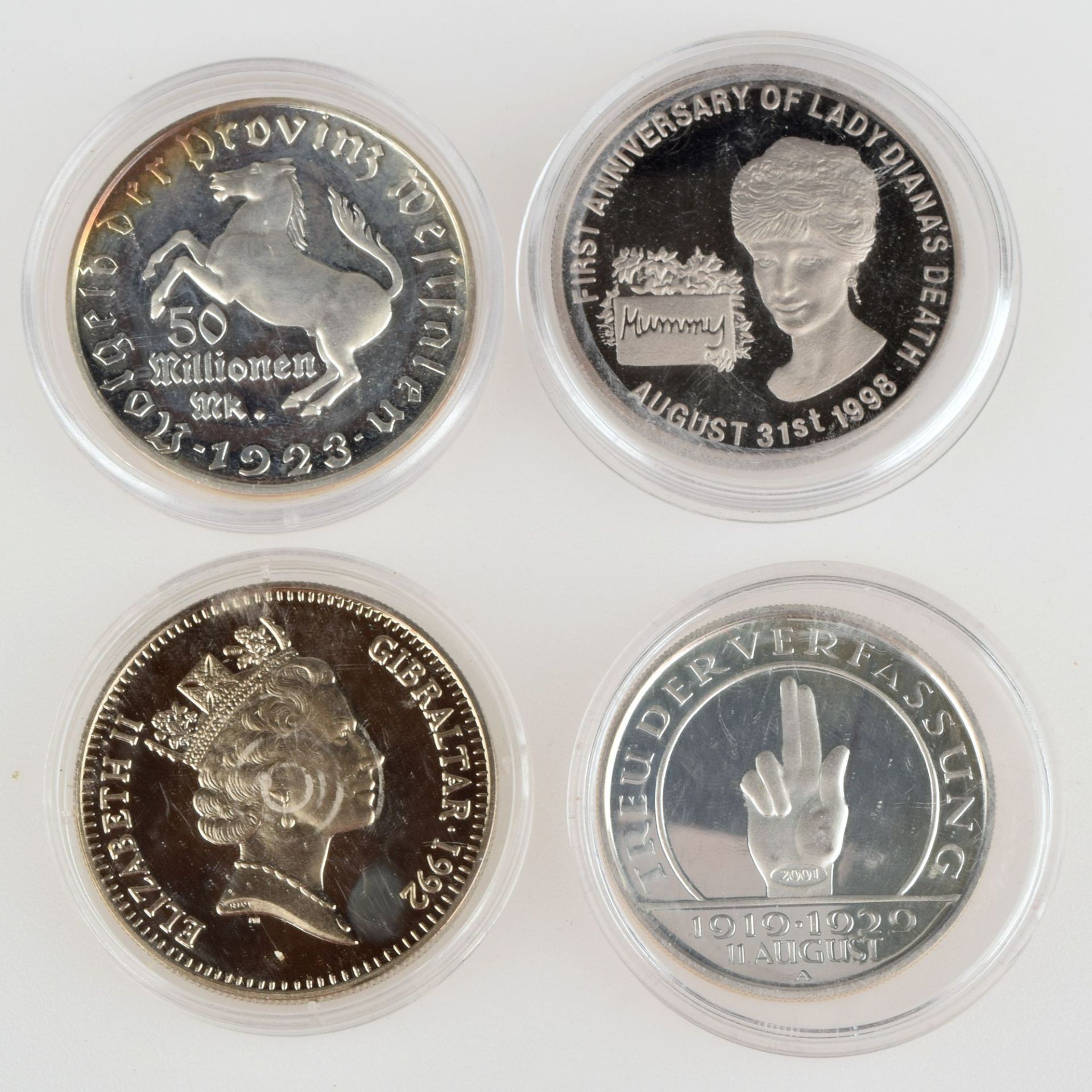 Konvolut Münzen bzw. Gedenkprägungen insg. 4 versch. Ausgaben, 1 x 2 Pfund - 2,8 Ecus Gibraltar - Image 2 of 3